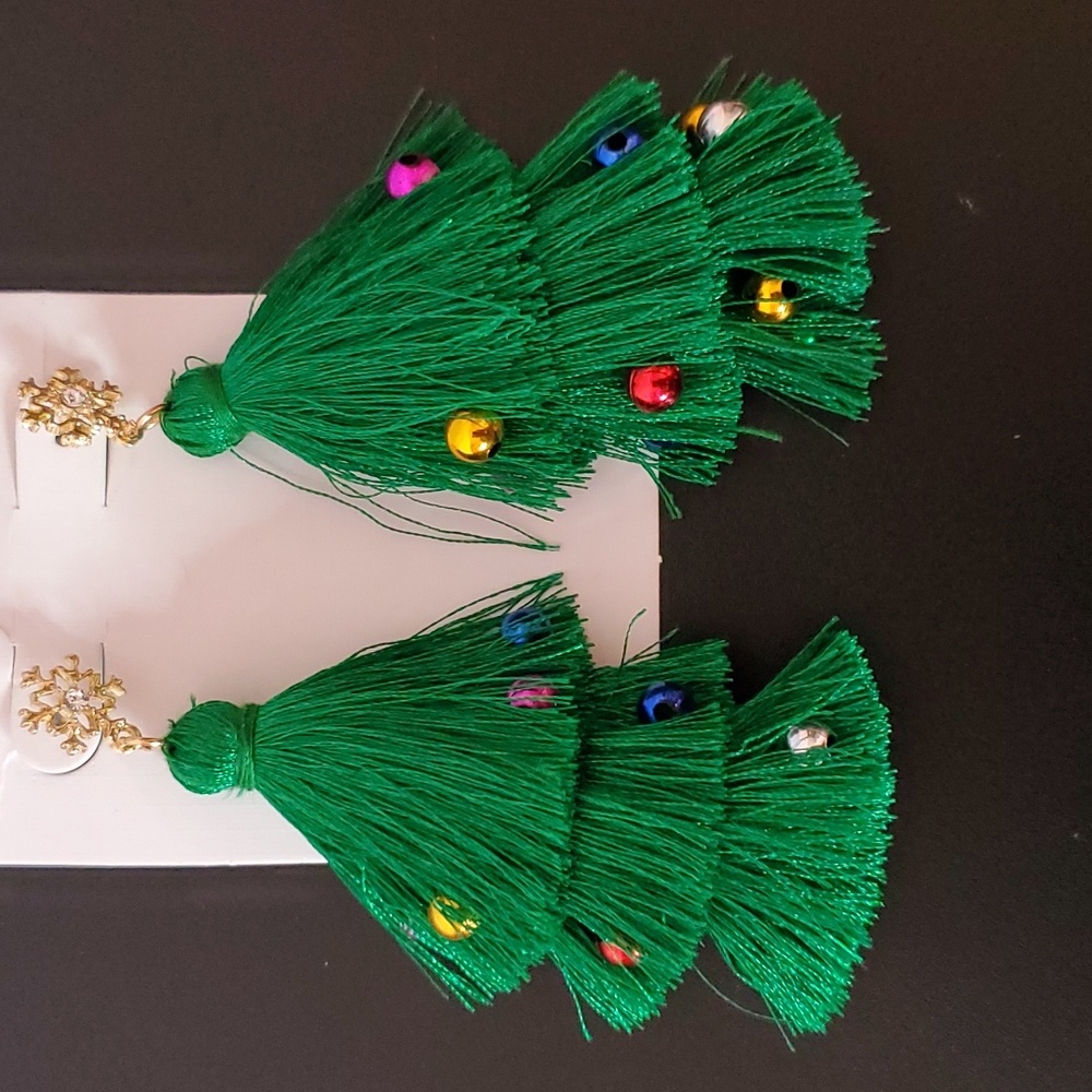 Pierced Christmas Tree Tassel Earrings - Picture 3 of 3
